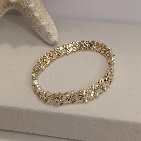 7" Gold Chain Bracelet - Picture 5 of 8